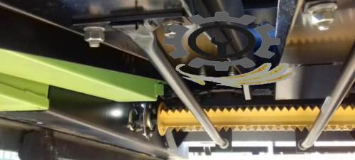 Зубчастий вал жатки захищає врожай від бур'янів Захист від бур'янів жатки соняшникової Бердянськ