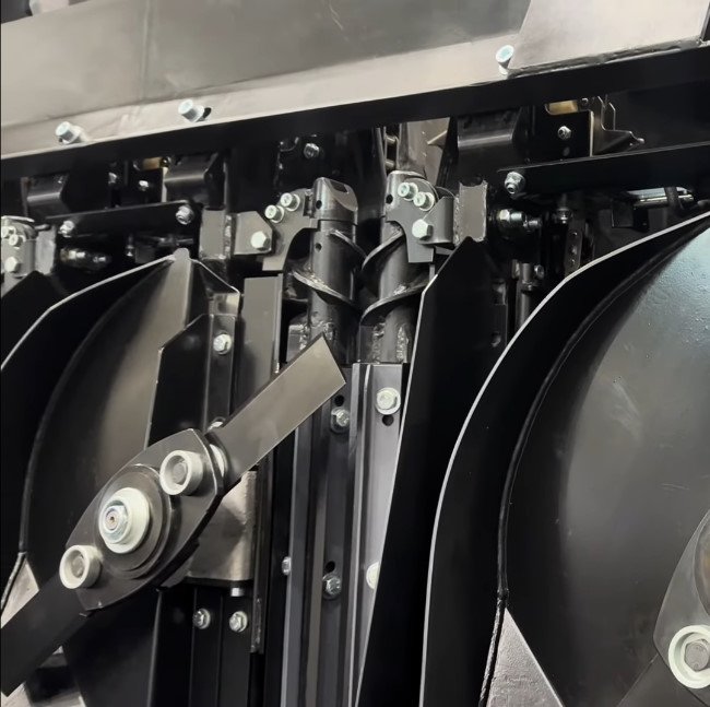 Жатка для збирання кукурудзи від Заводу Жаток